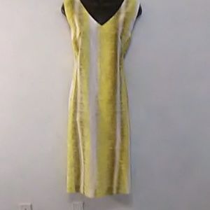Larry Levine Sleeveless dress EUC